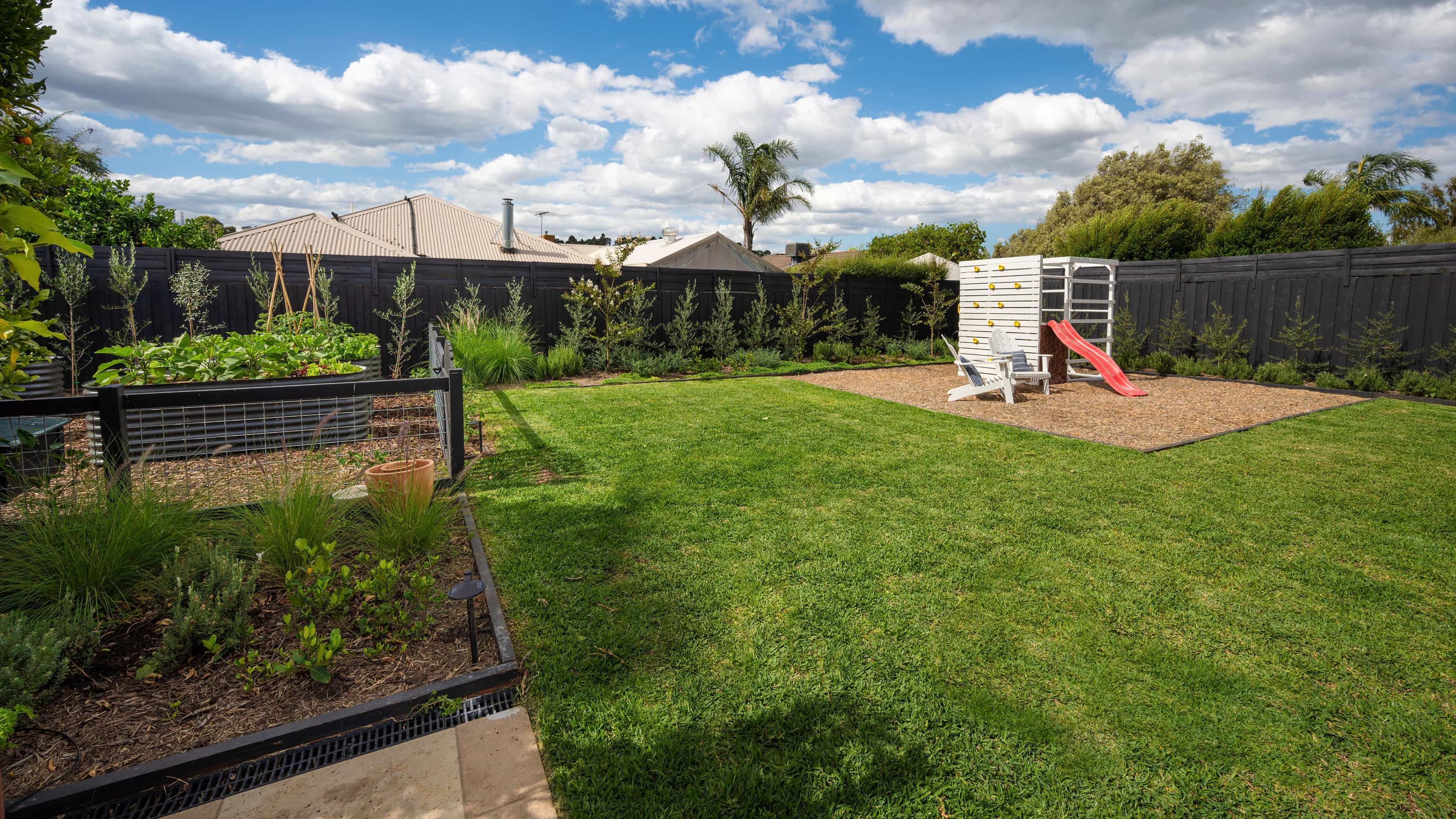 Front yard landscaping design Moonee Ponds