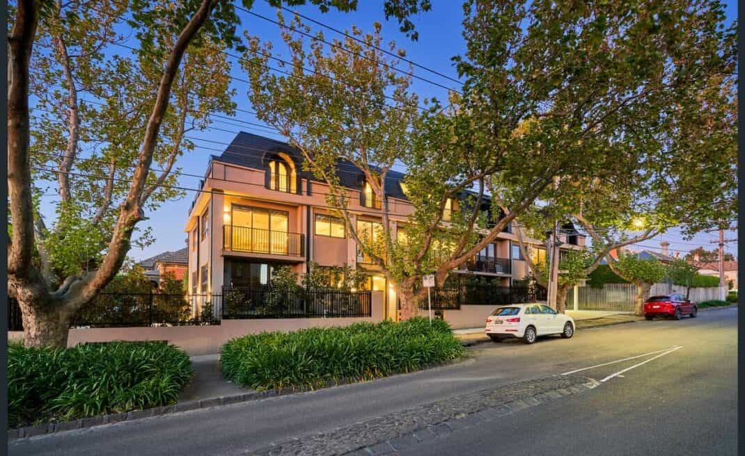 Retail landscaping Armadale